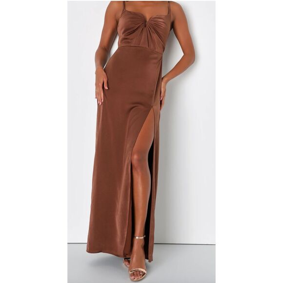 Lulus Women’s Brown Satin Maxi Dress Size Small Spaghetti Strap Slit NWT - Picture 7 of 7